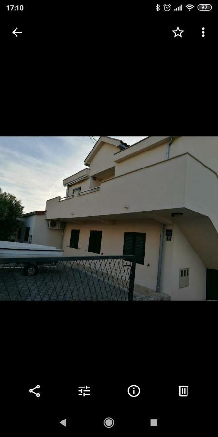 טרוגיר Apartman Mijic מראה חיצוני תמונה